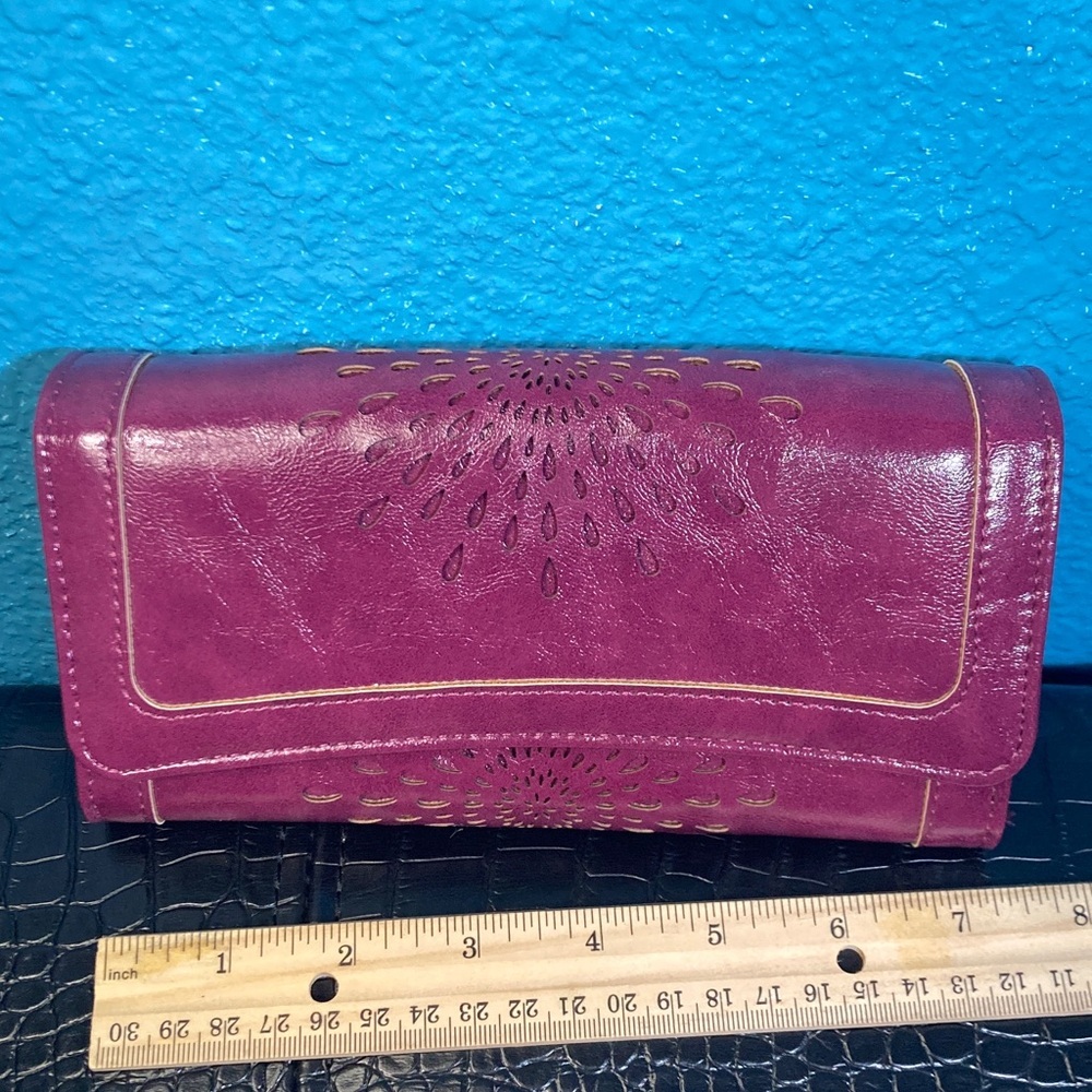 LIKE NEW Aphison Women’s Wallet RFID Blocking Elegant Women's Clutch‎ Wallet